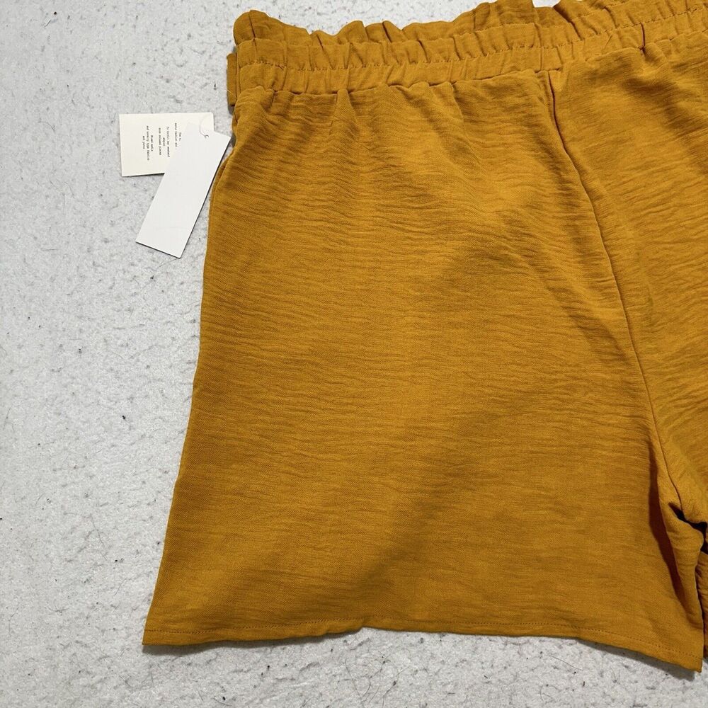 Retrology Women's XL Medallion Gold Yellow Paperbag Shorts 5" Inseam Tie Front - Picture 7 of 11